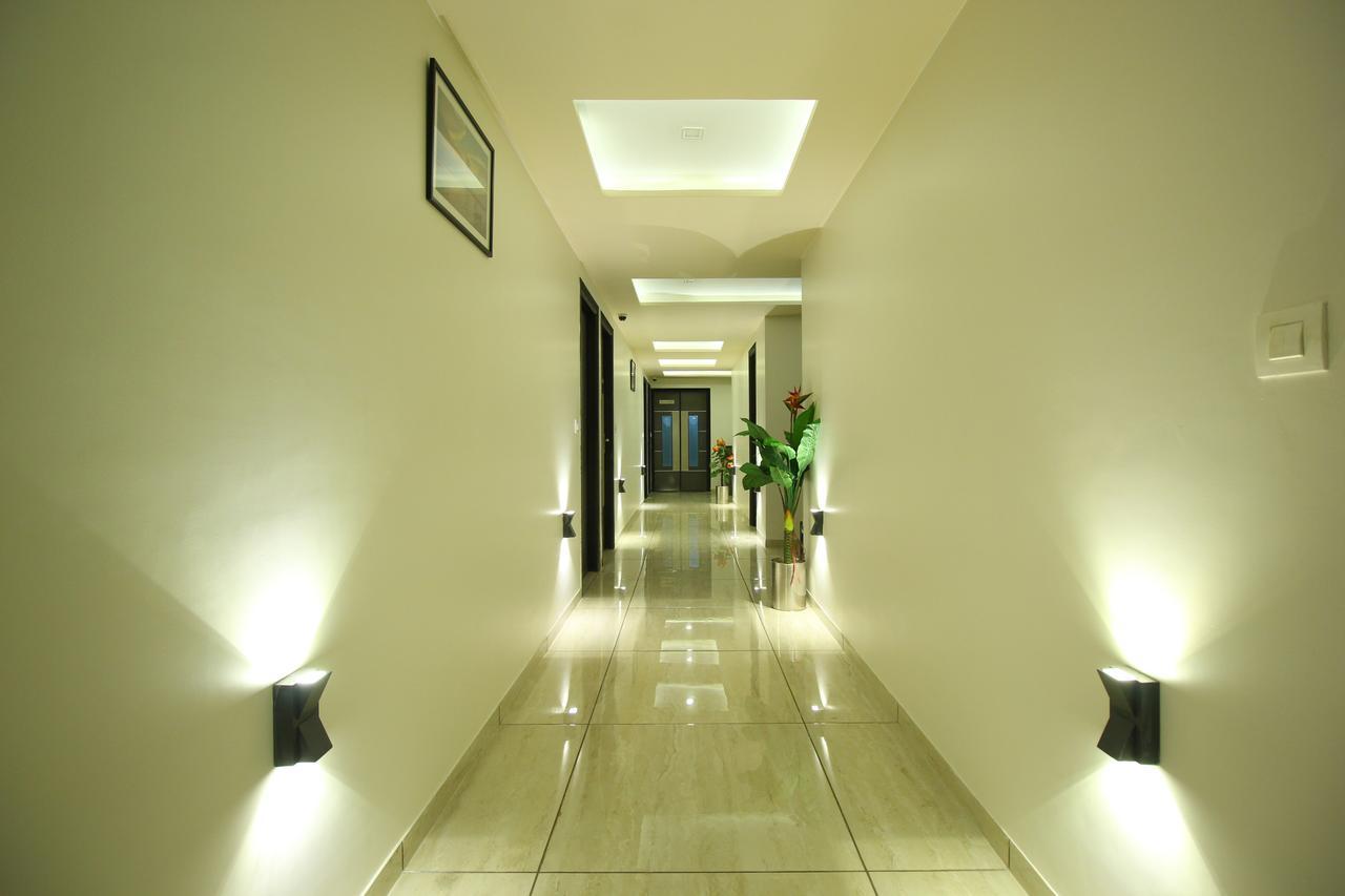 Hotel Flair Inn 아흐메다바드 외부 사진